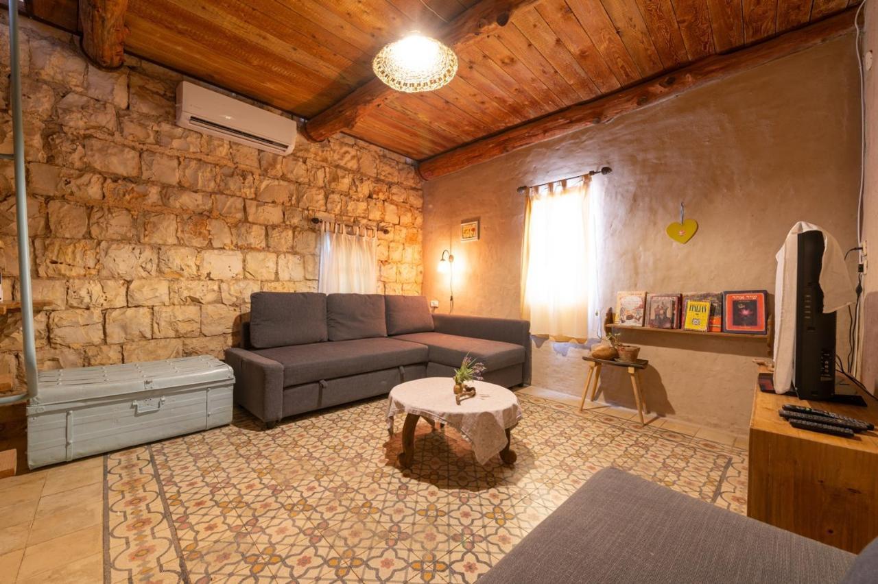 Hemdatya Stone Suites In The Galilee Ilaniya Екстериор снимка