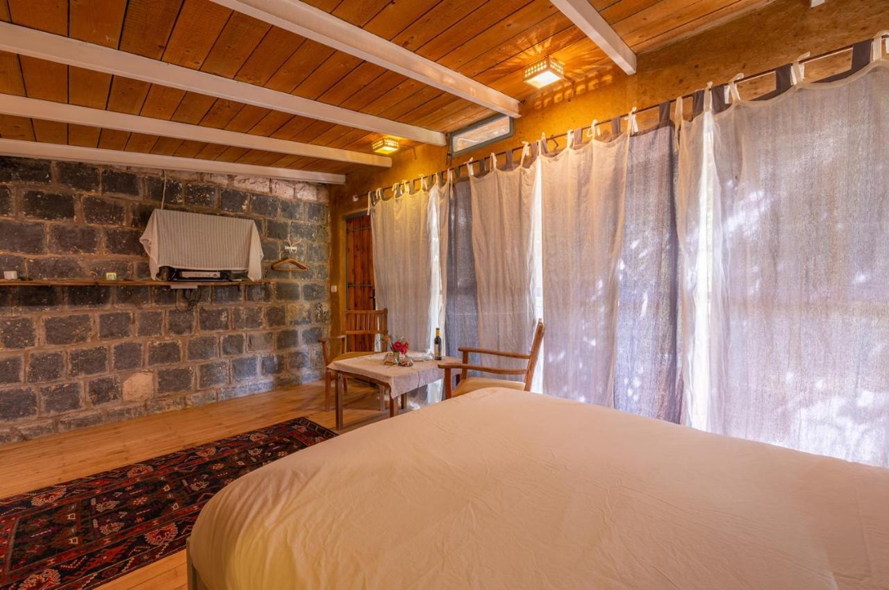 Hemdatya Stone Suites In The Galilee Ilaniya Екстериор снимка