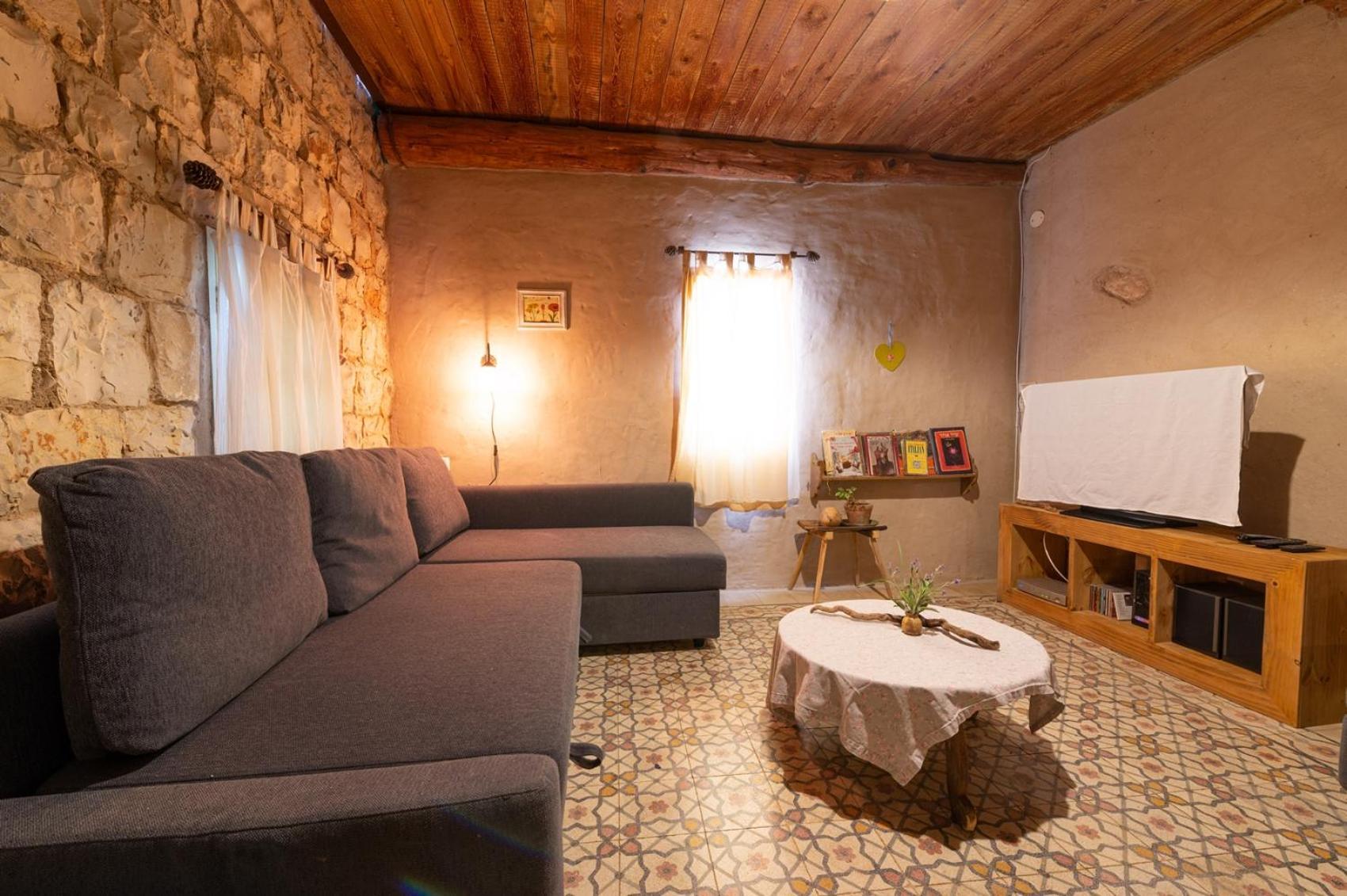 Hemdatya Stone Suites In The Galilee Ilaniya Стая снимка